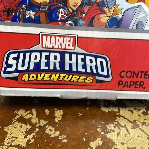 Marble superhero adventures roll desk - Picture 4 of 6